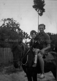 1934 Horse riding